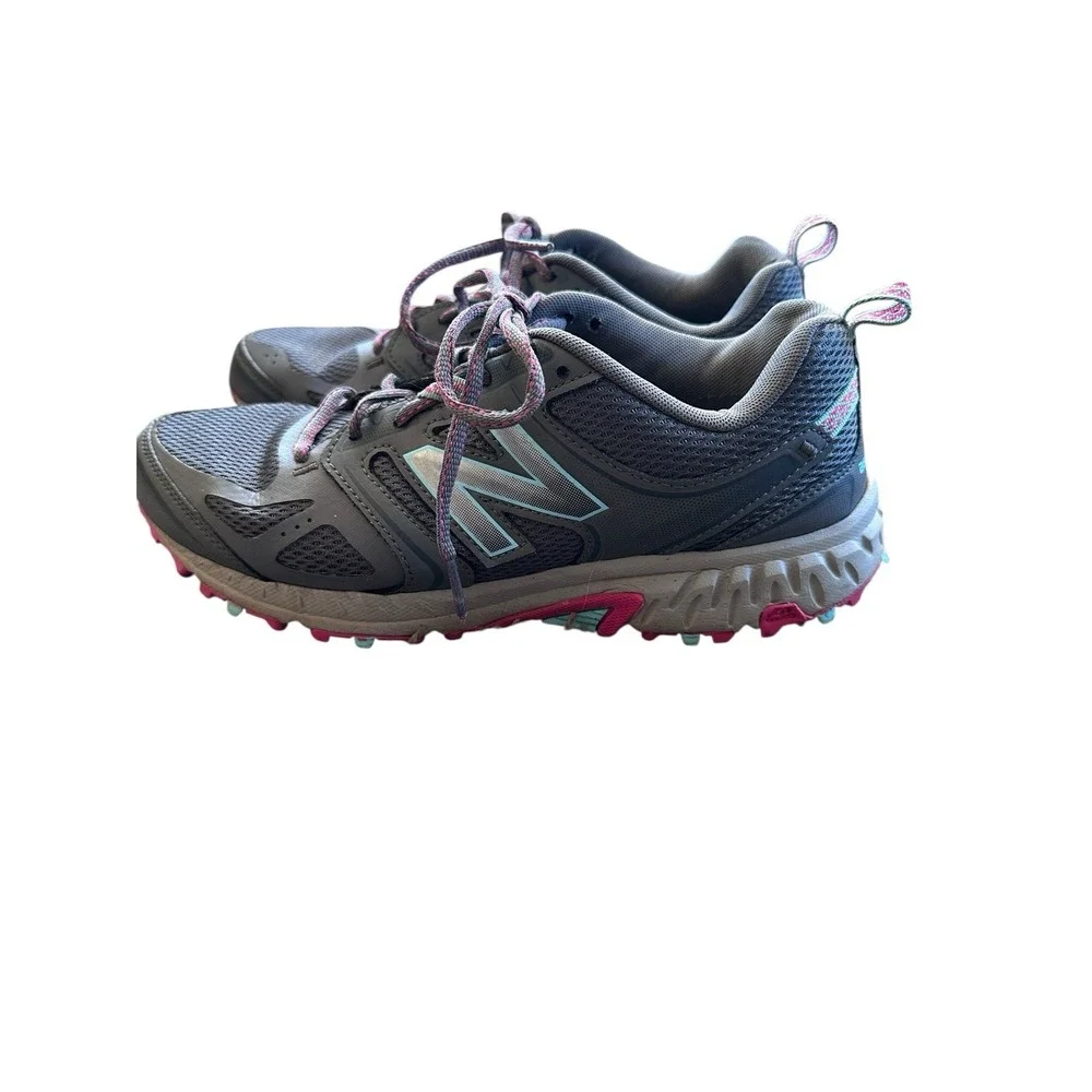 New Balance 412 v3 Gray, Pink, Blue Size 8.5‎ Women's